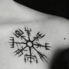 Tatuagens vikings: 44 imagens e significados